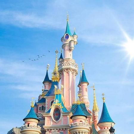 Le 82 - Studio Pour 4 A 3 Minutes De Disneyland Paris 몽테브랭 외부 사진
